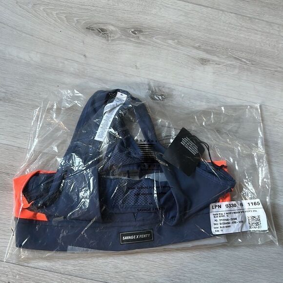 Savage x Fenty Racer X Medium-Impact Sport Bra 1X blue/ Orange NWT IN PACKAGING - Picture 5 of 7